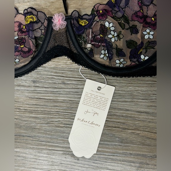 Sold! NWT For Love and Lemons Clara High Neck Bra - Picture 6 of 8